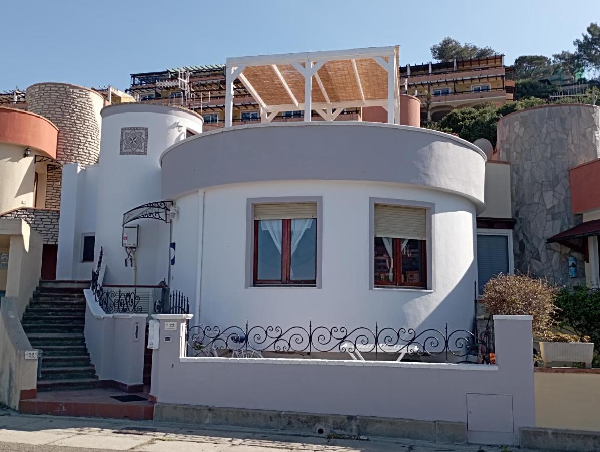 La Rotonda Sul Mare Apartment Castelsardo Luaran gambar